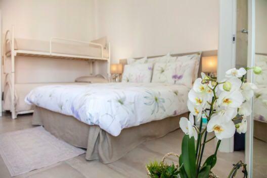 Cristel Apartment - 15 Min Da Milano Кормано Экстерьер фото