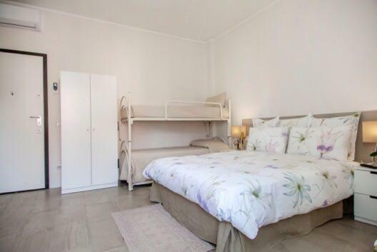 Cristel Apartment - 15 Min Da Milano Кормано Экстерьер фото