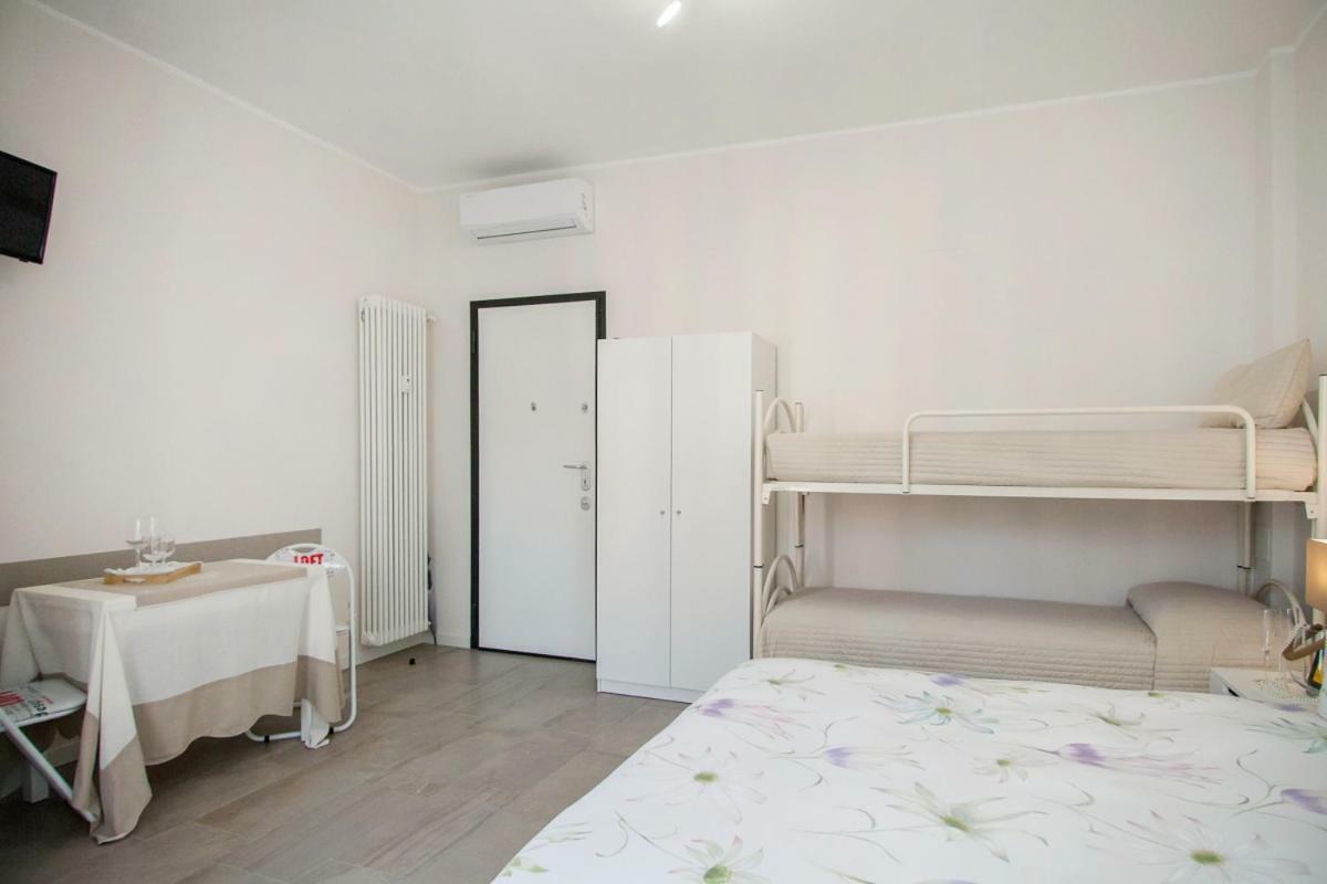Cristel Apartment - 15 Min Da Milano Кормано Экстерьер фото